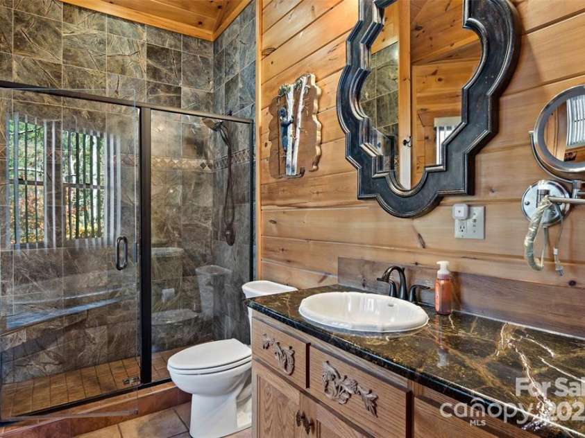 163 Gypsy Mountain Road, Marion, NC 28752.  MLS# CAR4287037, YatesRealty ID 11413. 