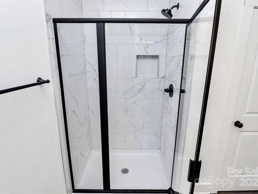 4206 Old Monroe Marshville Road, Wingate, NC 28174.  MLS# CAR4184312, YatesRealty ID 11413. Primary Bath