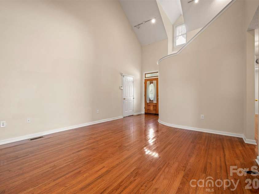 506 Pleasant Street, Spindale, NC 28160.  MLS# CAR4318654, YatesRealty ID 11414. 