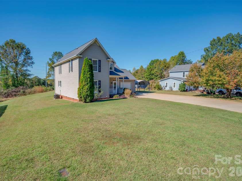 506 Pleasant Street, Spindale, NC 28160.  MLS# CAR4318654, YatesRealty ID 11414. 