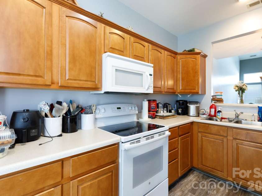 251 Horizon Circle, Rock Hill, SC 29732.  MLS# CAR4356090, YatesRealty ID 11416. 