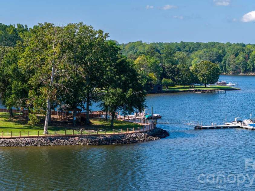 251 Horizon Circle, Rock Hill, SC 29732.  MLS# CAR4356090, YatesRealty ID 11416. 