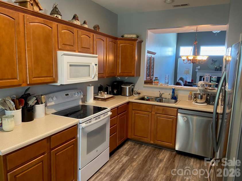 251 Horizon Circle, Rock Hill, SC 29732.  MLS# CAR4356090, YatesRealty ID 11416. 
