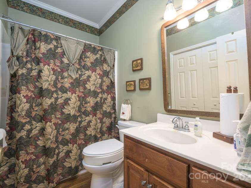 4398 Mud Puddle Lane, Lenoir, NC 28645.  MLS# CAR4256262, YatesRealty ID 11416. 