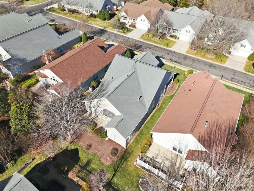 2320 Jade Lane, Fort Mill, SC 29708.  MLS# CAR4334961, YatesRealty ID 11418. 