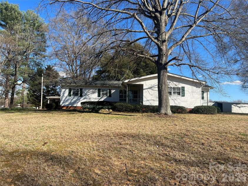 32646 Bridge Road, Mount Pleasant, NC 28124.  MLS# CAR4366203, YatesRealty ID 11419. 