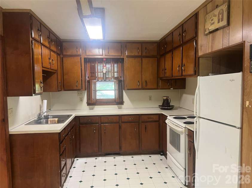32646 Bridge Road, Mount Pleasant, NC 28124.  MLS# CAR4366203, YatesRealty ID 11419. 