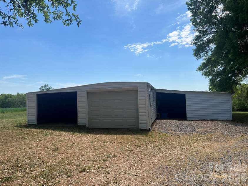 32646 Bridge Road, Mount Pleasant, NC 28124.  MLS# CAR4366203, YatesRealty ID 11419. 