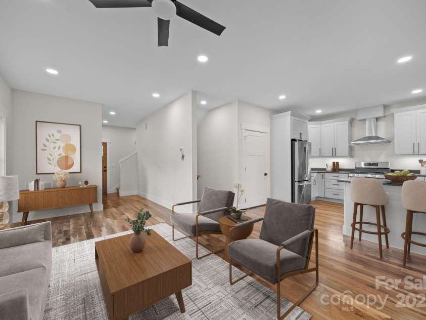 117 Third Street, Asheville, NC 28803.  MLS# CAR4293672, YatesRealty ID 11422. Virtually Staged