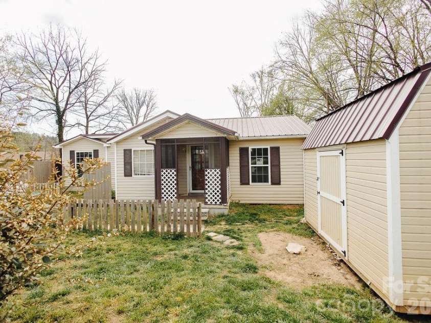 69 Crawford Street, Old Fort, NC 28762.  MLS# CAR4364679, YatesRealty ID 11422. 