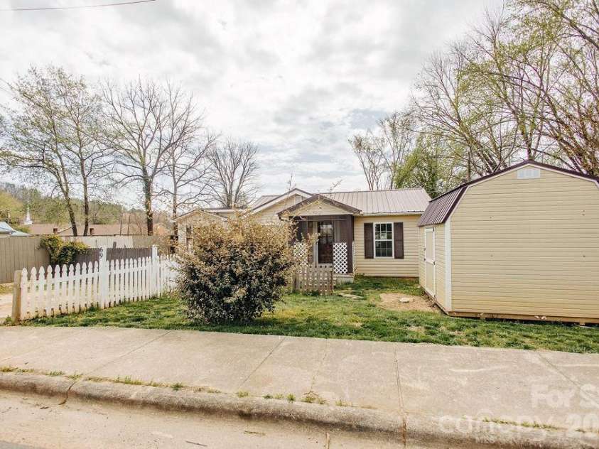 69 Crawford Street, Old Fort, NC 28762.  MLS# CAR4364679, YatesRealty ID 11422. 