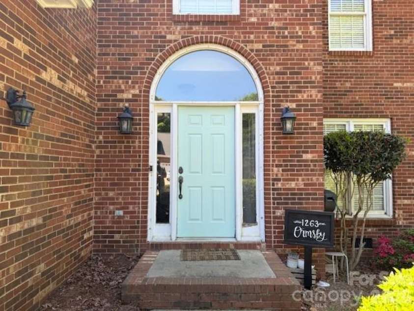 1263 Indigo Run Lane, Gastonia, NC 28056.  MLS# CAR4338135, YatesRealty ID 11429. 