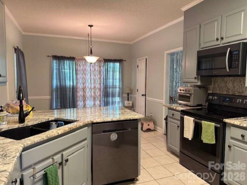 1263 Indigo Run Lane, Gastonia, NC 28056.  MLS# CAR4338135, YatesRealty ID 11429. 