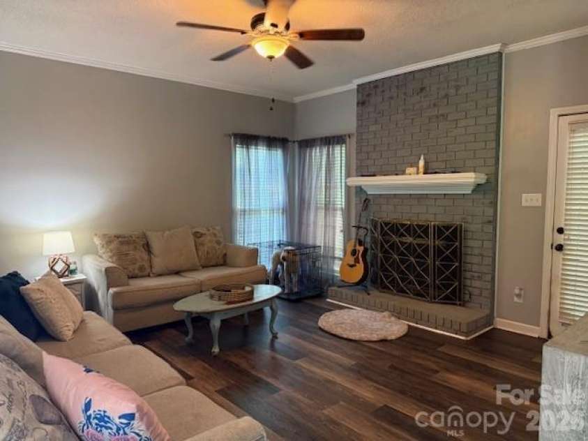 1263 Indigo Run Lane, Gastonia, NC 28056.  MLS# CAR4338135, YatesRealty ID 11429. 