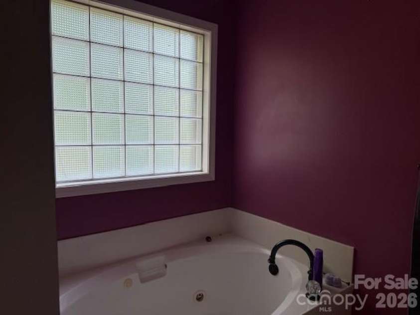 1263 Indigo Run Lane, Gastonia, NC 28056.  MLS# CAR4338135, YatesRealty ID 11429. 