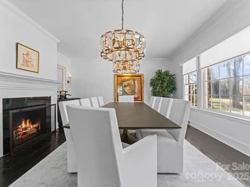 2701 Sharon Road, Charlotte, NC 28211.  MLS# CAR4227966, YatesRealty ID 11429. 