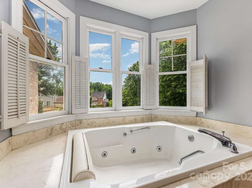 109 Arabian Lane, Salisbury, NC 28147.  MLS# CAR4252270, YatesRealty ID 1143. 