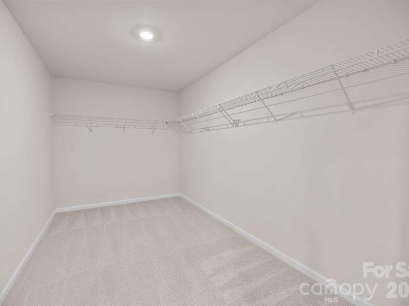 1253 Marble Passage, Richburg, SC 29729.  MLS# CAR4354138, YatesRealty ID 11430. HUGE primary closet!
