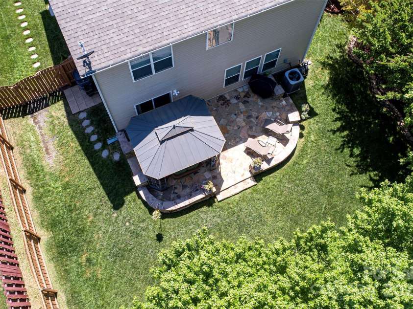 739 Ivy Trail Way, Fort Mill, SC 29715.  MLS# CAR4245330, YatesRealty ID 11431. 