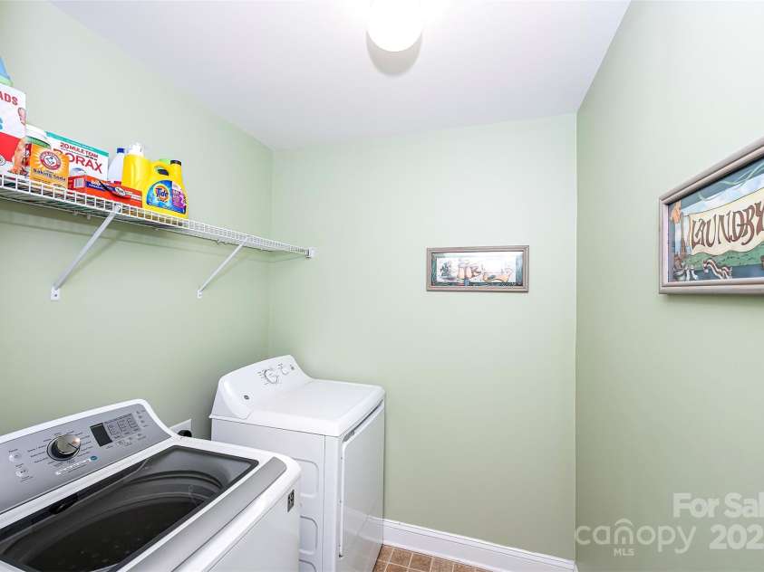 739 Ivy Trail Way, Fort Mill, SC 29715.  MLS# CAR4245330, YatesRealty ID 11431. Laundry