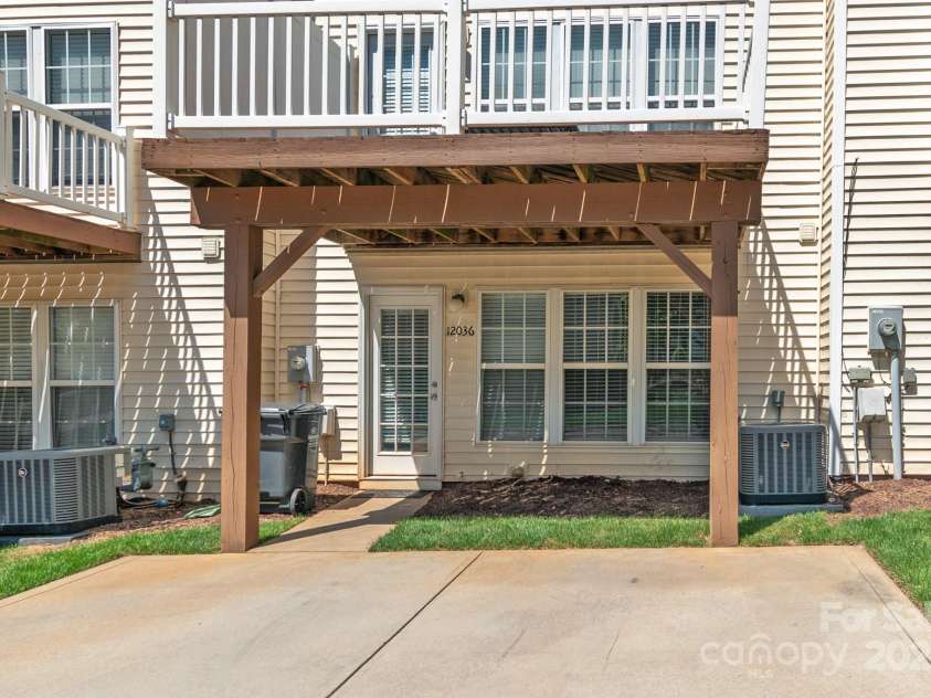 12036 Duke Lancaster Drive, Charlotte, NC 28277.  MLS# CAR4243109, YatesRealty ID 11432. 