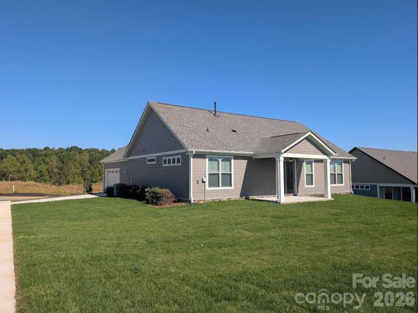 1628 Dresden Drive, Rock Hill, SC 29732.  MLS# CAR4369702, YatesRealty ID 11433. 