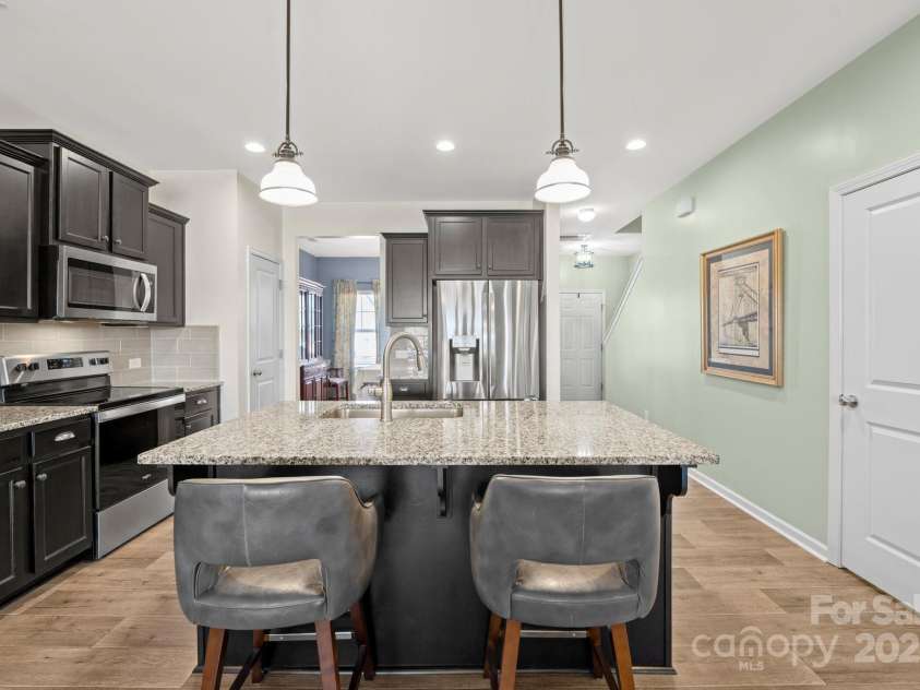 149 Canada Drive, Statesville, NC 28677.  MLS# CAR4238680, YatesRealty ID 11434. 