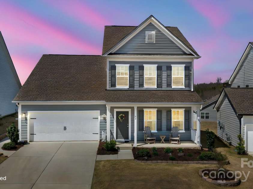149 Canada Drive, Statesville, NC 28677.  MLS# CAR4238680, YatesRealty ID 11434. 