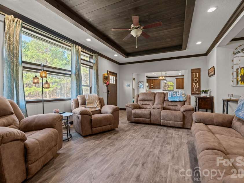 812 Mclendon Road, Morven, NC 28119.  MLS# CAR4409033, YatesRealty ID 11434. 