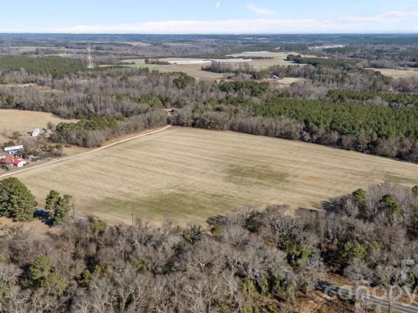 812 Mclendon Road, Morven, NC 28119.  MLS# CAR4409033, YatesRealty ID 11434. 