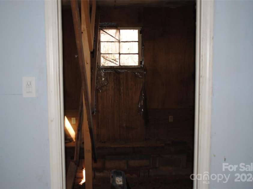 36 Robert Williams Road, Fairview, NC 28730.  MLS# CAR4195051, YatesRealty ID 11435. 