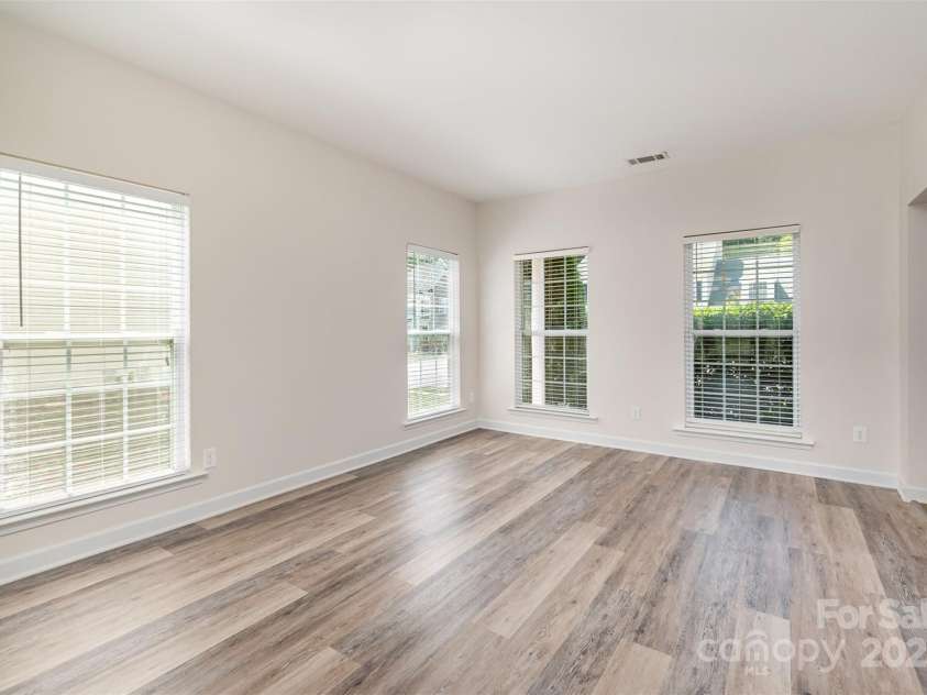 1615 Jekyll Lane, Waxhaw, NC 28173.  MLS# CAR4235350, YatesRealty ID 11436. 