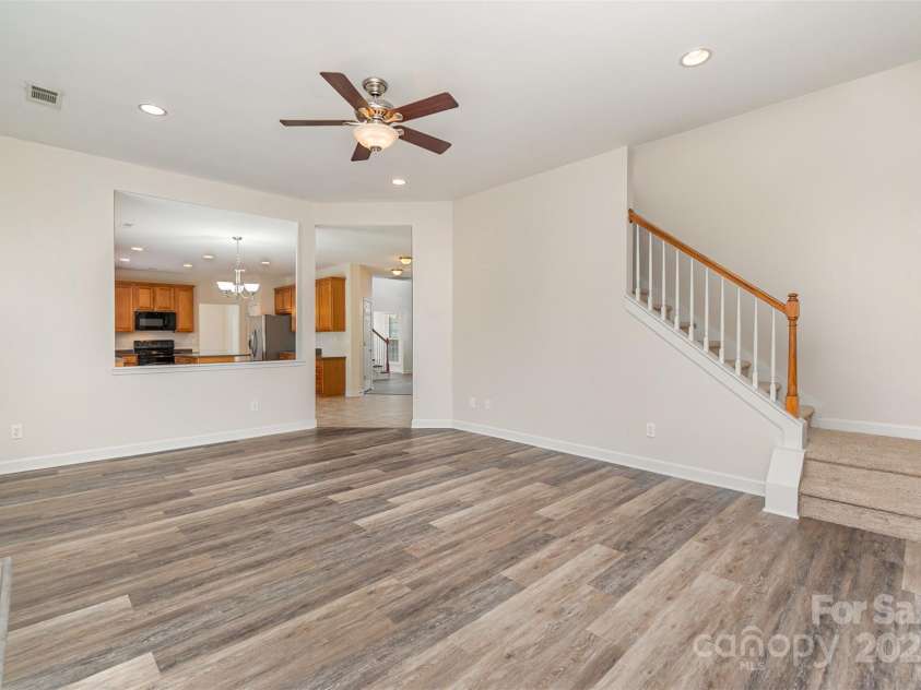 1615 Jekyll Lane, Waxhaw, NC 28173.  MLS# CAR4235350, YatesRealty ID 11436. 