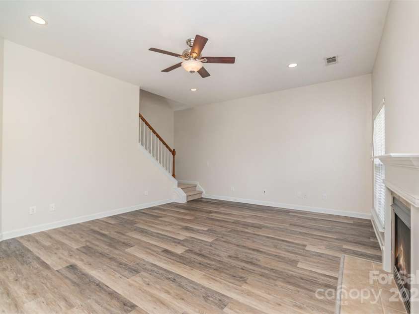 1615 Jekyll Lane, Waxhaw, NC 28173.  MLS# CAR4235350, YatesRealty ID 11436. 