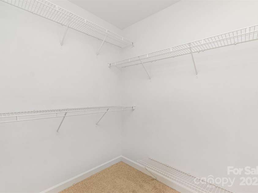 1615 Jekyll Lane, Waxhaw, NC 28173.  MLS# CAR4235350, YatesRealty ID 11436. 