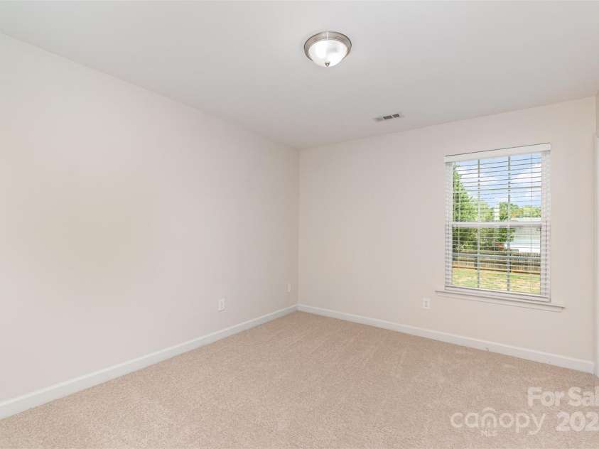 1615 Jekyll Lane, Waxhaw, NC 28173.  MLS# CAR4235350, YatesRealty ID 11436. 