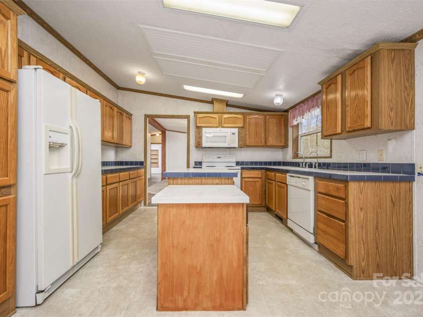 1206 Carpenter Road, Rutherfordton, NC 28139.  MLS# CAR4238782, YatesRealty ID 11437. 