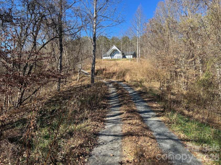 170 Starry Night Lane, Marshall, NC 28753.  MLS# CAR4330642, YatesRealty ID 11437. 