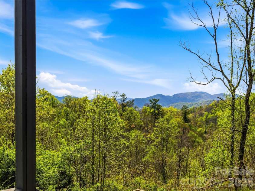 170 Starry Night Lane, Marshall, NC 28753.  MLS# CAR4330642, YatesRealty ID 11437. 