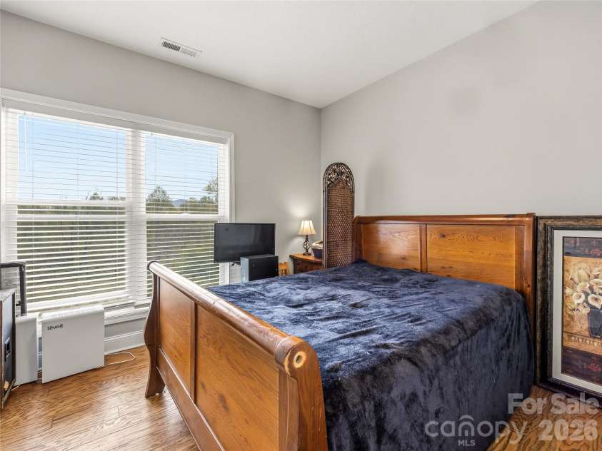 170 Starry Night Lane, Marshall, NC 28753.  MLS# CAR4330642, YatesRealty ID 11437. 