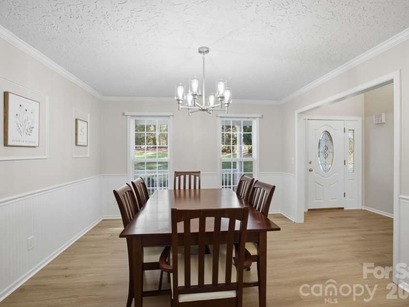 9372 Island Point Road, Sherrills Ford, NC 28673.  MLS# CAR4333370, YatesRealty ID 11438. 