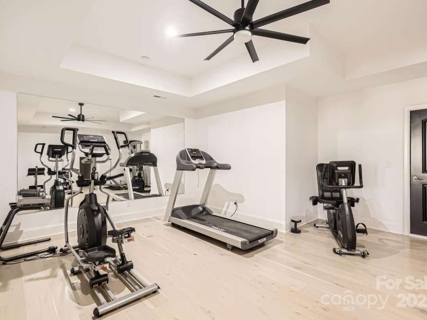 16744 Ashton Oaks Drive, Charlotte, NC 28278.  MLS# CAR4234987, YatesRealty ID 11439. 