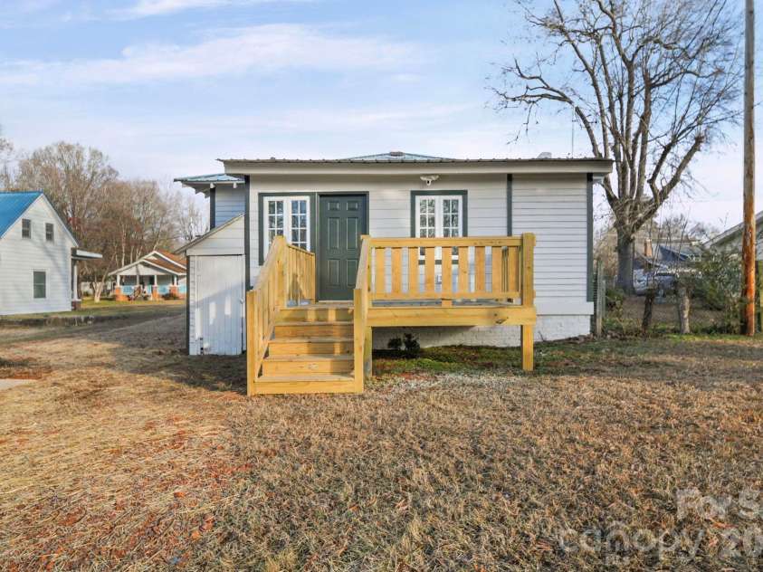 1703 Lowder Street, Albemarle, NC 28001.  MLS# CAR4333431, YatesRealty ID 11439. 