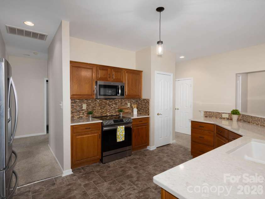 9404 Culcairn Road, Huntersville, NC 28078.  MLS# CAR4361519, YatesRealty ID 11440. 