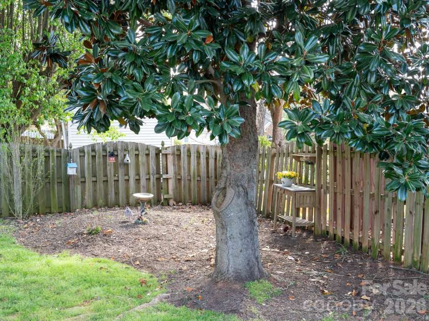 9404 Culcairn Road, Huntersville, NC 28078.  MLS# CAR4361519, YatesRealty ID 11440. 
