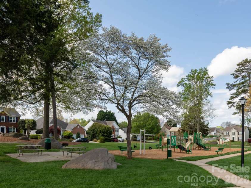 9404 Culcairn Road, Huntersville, NC 28078.  MLS# CAR4361519, YatesRealty ID 11440. 