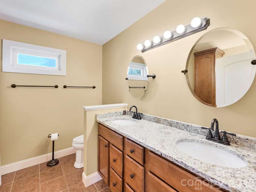 199 Macedonia Road, Asheville, NC 28804.  MLS# CAR4365635, YatesRealty ID 11441. 