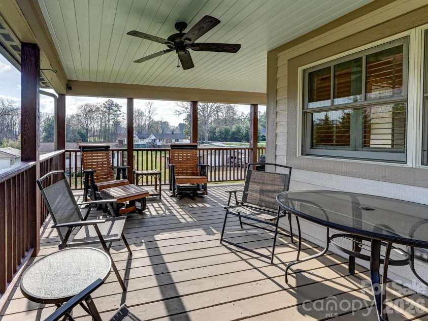 199 Macedonia Road, Asheville, NC 28804.  MLS# CAR4365635, YatesRealty ID 11441. 