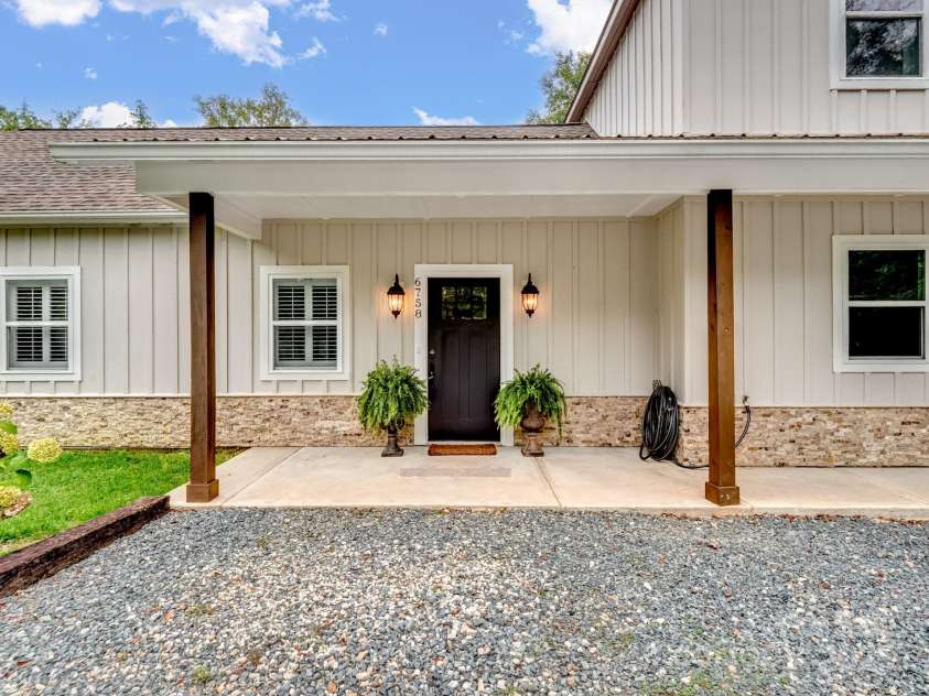 6758 Zion Church Road, Concord, NC 28025.  MLS# CAR4250529, YatesRealty ID 11441. 