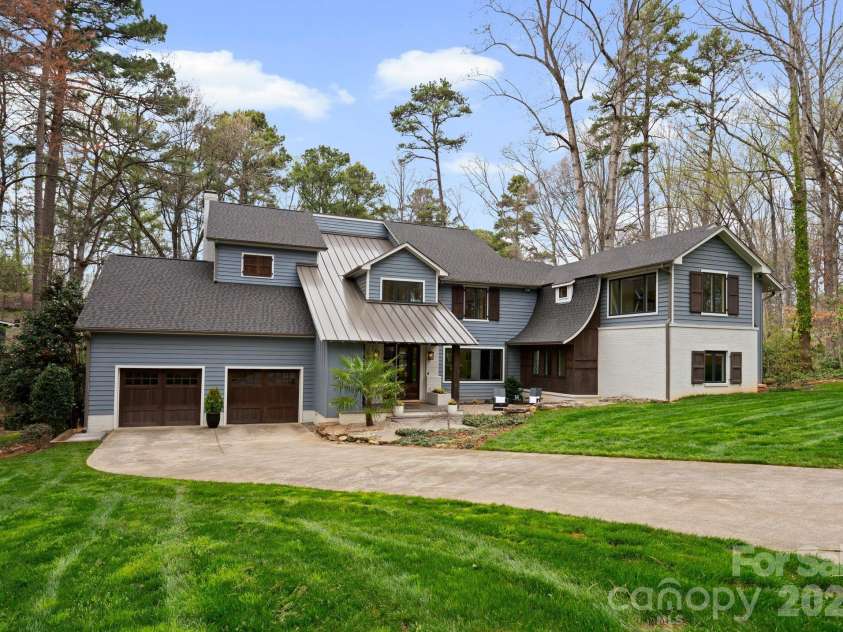 16208 Weatherly Way, Huntersville, NC 28078.  MLS# CAR4356568, YatesRealty ID 11442. Front Elevation